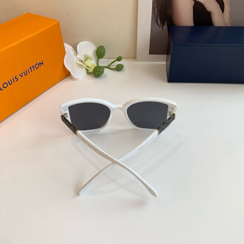 ルイヴィトンサングラス着用イメージ